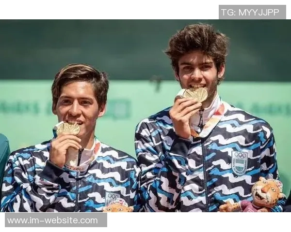 迈阿密国际免签阿根廷右后卫法昆多穆拉引发热议 迈阿密国际免签阿根廷右后卫法昆多穆拉引发热议