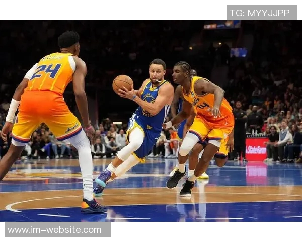 库里面对克尼佩尔场均三分数据压力是否感到紧张分析历史排名变化