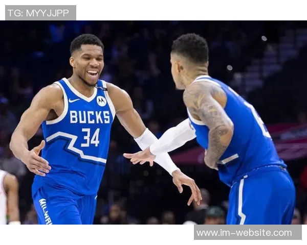 考辛斯盛赞字母哥依然强势称其为联盟最具统治力球员 考辛斯盛赞字母哥依然强势称其为联盟最具统治力球员